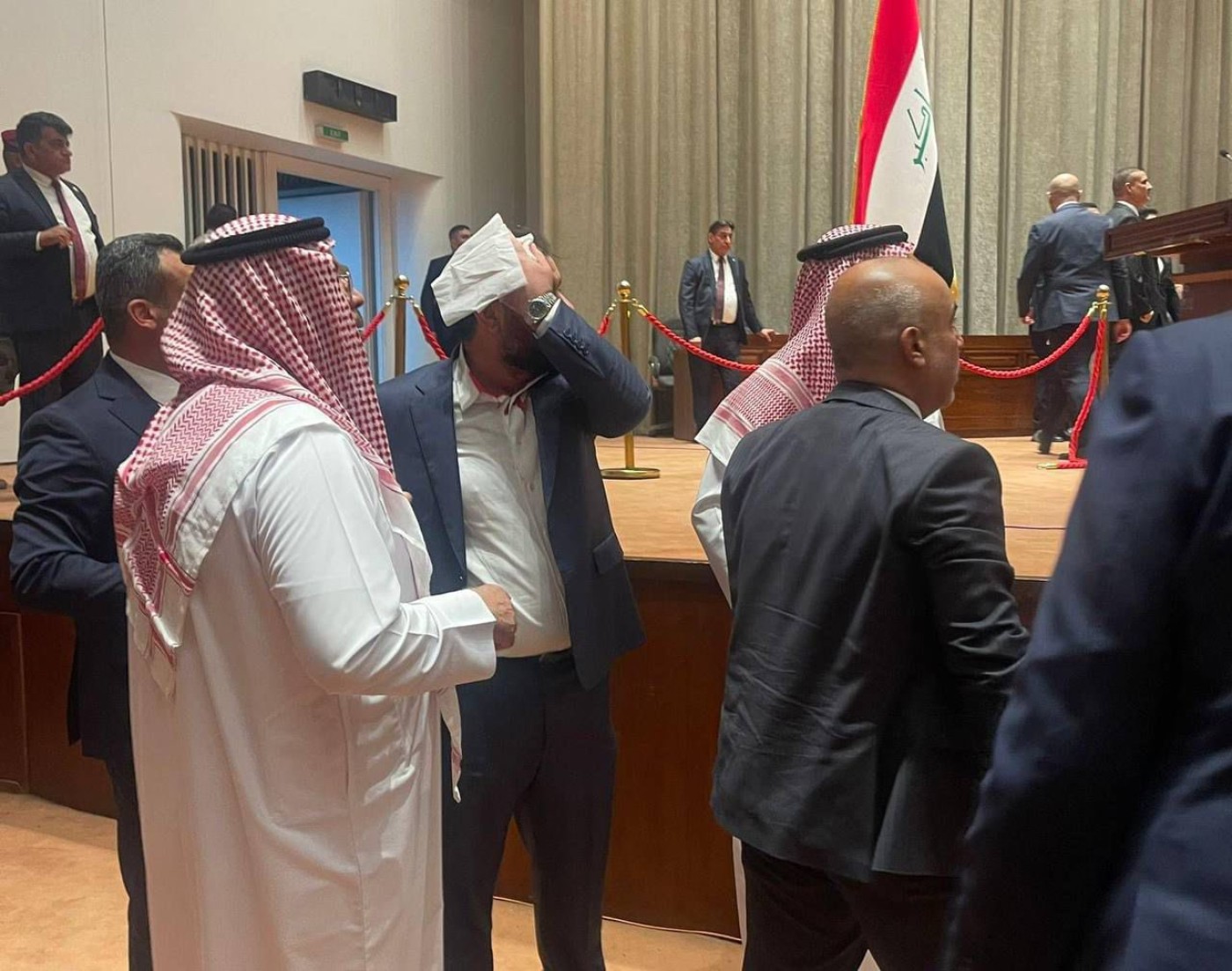 Iraq fails to elect new parliament speaker, session ends in brawl Image