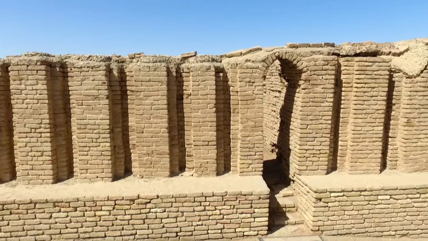 Image of Ancient Sumerian temple in Dhi Qar enters restoration