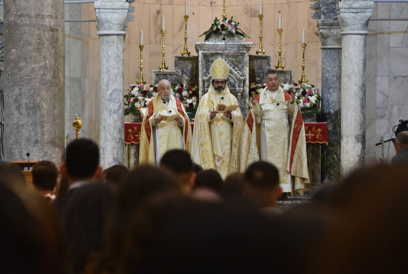 Image of Easter Eve Service Led by Syriac Catholic Archbishop in Qaraqosh