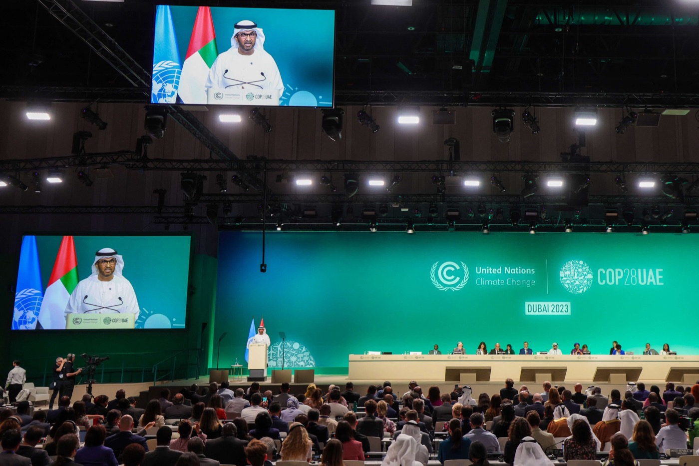 Image of UN climate talks open in oil-rich UAE with pressure for urgent action