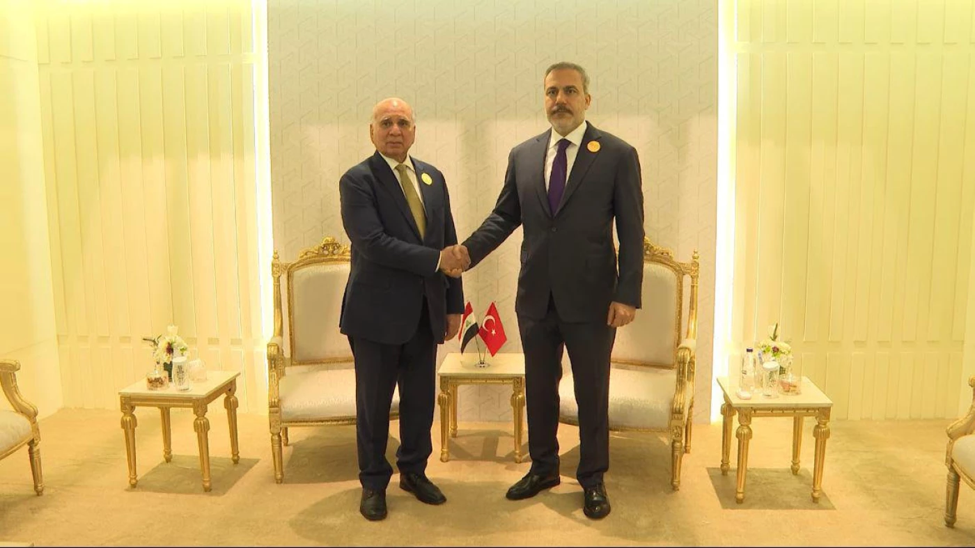 Image of Iraqi and Turkish FMs discuss bilateral ties, regional escalations on sidelines of summit in Riyadh